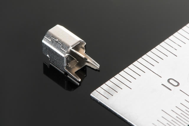 什么是精密五金沖壓？