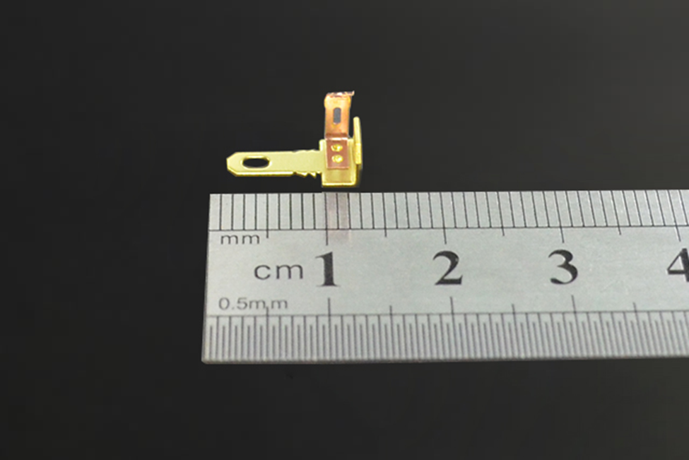 橋本精密為汽車行業(yè)提供一站式五金沖壓解決方案